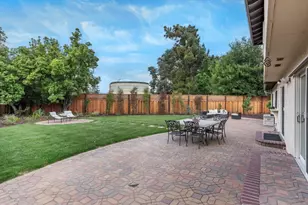 2740 Ramos Ct, Mountain View, CA 94040 - Photo 27