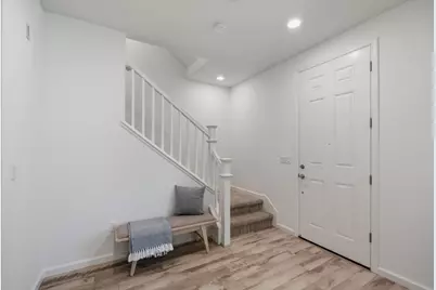 17981 Cantabria Ln, Morgan Hill, CA 95037 - Photo 7