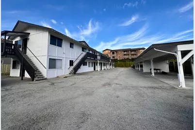 290 Pennsylvania Dr, Watsonville, CA 95076 - Photo 11