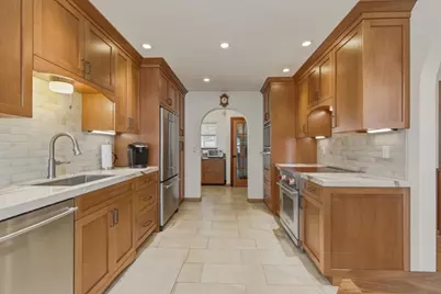 27510 Loma Prieta Way, Los Gatos, CA 95033 - Photo 19