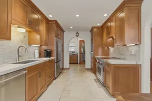 27510 Loma Prieta Way, Los Gatos, CA 95033 - Photo 19