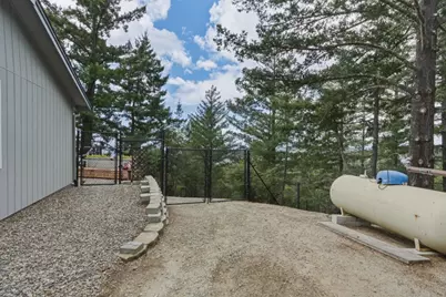 27510 Loma Prieta Way, Los Gatos, CA 95033 - Photo 13