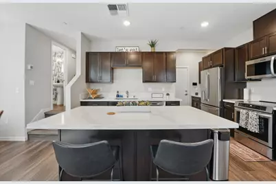 6129 Bridgecross Dr, Sacramento, CA 95835 - Photo 9