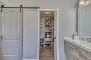 1992 Princeton Ct, Salinas, CA 93906 - Photo 37
