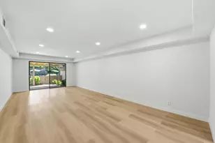 5555 Cribari Cir, San Jose, CA 95135 - Photo 5