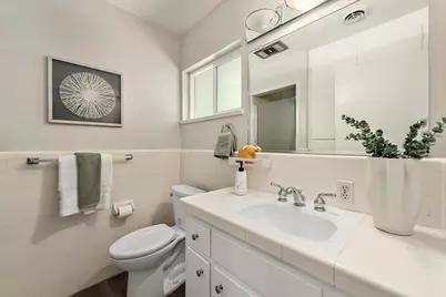 20805 Greenleaf Dr, Cupertino, CA 95014 - Photo 25