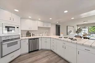 20805 Greenleaf Dr, Cupertino, CA 95014 - Photo 11