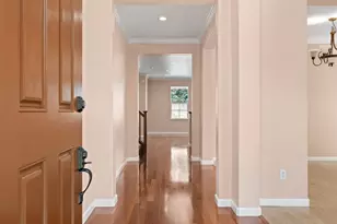 5749 Oakmont Dr, Richmond, CA 94806 - Photo 3