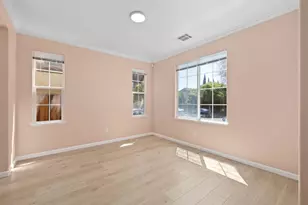 5749 Oakmont Dr, Richmond, CA 94806 - Photo 5