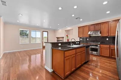 5749 Oakmont Dr, Richmond, CA 94806 - Photo 11