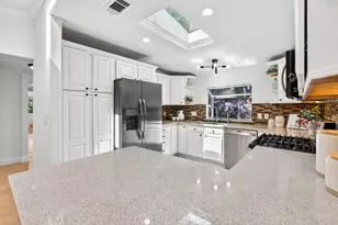 10659 Minette Dr, Cupertino, CA 95014 - Photo 7