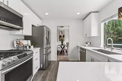 1872 Ribisi Way, San Jose, CA 95131 - Photo 9