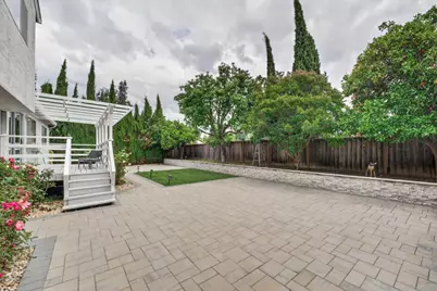 1872 Ribisi Way, San Jose, CA 95131 - Photo 27