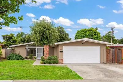 702 Lakefair Dr, Sunnyvale, CA 94089 - Photo 1