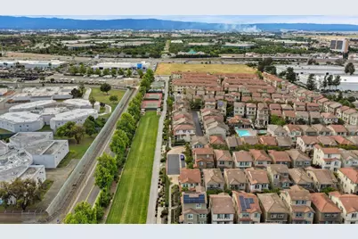 915 Ternura Loop, Milpitas, CA 95035 - Photo 45