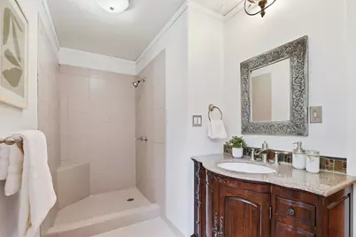 102 S 12th St, San Jose, CA 95112 - Photo 51