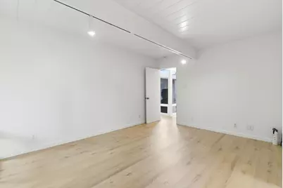 618 Sheraton Dr, Sunnyvale, CA 94087 - Photo 17