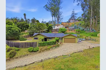 15845 Verde Dr, Salinas, CA 93907 - Photo 1
