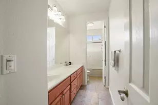 2272 Star Lilly Ct, Brentwood, CA 94513 - Photo 23