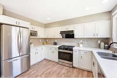 32684 Mirabella Dr, Union City, CA 94587 - Photo 15