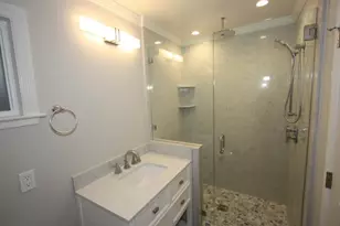 725 Laurel Ave, Burlingame, CA 94010 - Photo 13