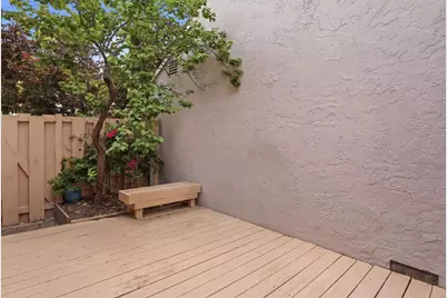 2524 Roblar Ln, Santa Clara, CA 95051 - Photo 27