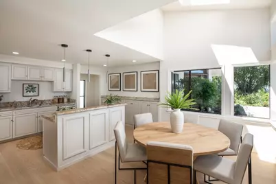 13057 La Cresta Dr, Los Altos Hills, CA 94022 - Photo 11