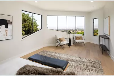 13057 La Cresta Dr, Los Altos Hills, CA 94022 - Photo 23