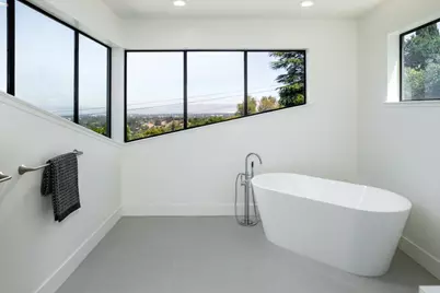 13057 La Cresta Dr, Los Altos Hills, CA 94022 - Photo 27