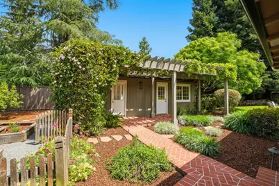833 Dixon Way, Los Altos, CA 94022 - Photo 31
