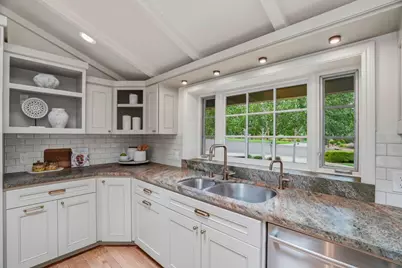 833 Dixon Way, Los Altos, CA 94022 - Photo 9