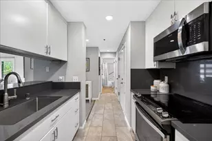 1271 Poplar 406, Sunnyvale, CA 94086 - Photo 13