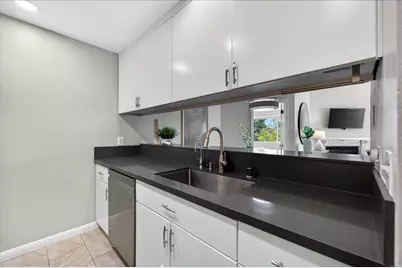 1271 Poplar 406, Sunnyvale, CA 94086 - Photo 11