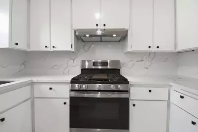 8715 E St, Oakland, CA 94621 - Photo 13