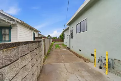 8715 E St, Oakland, CA 94621 - Photo 35
