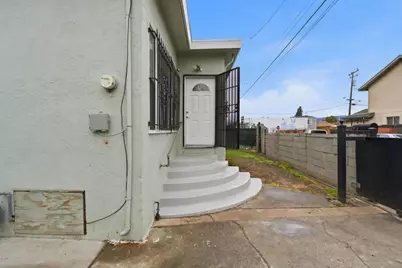 8715 E St, Oakland, CA 94621 - Photo 5