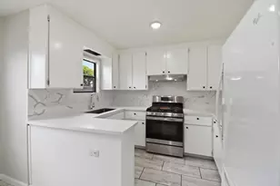 8715 E St, Oakland, CA 94621 - Photo 11