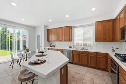 660 Bramblewood Ave, Lathrop, CA 95330 - Photo 13
