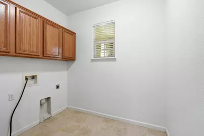 660 Bramblewood Ave, Lathrop, CA 95330 - Photo 39