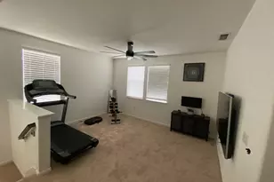 1878 Plumas Dr, Lathrop, CA 95330 - Photo 15