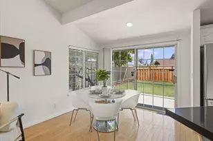 19349 Phil Ln, Cupertino, CA 95014 - Photo 13