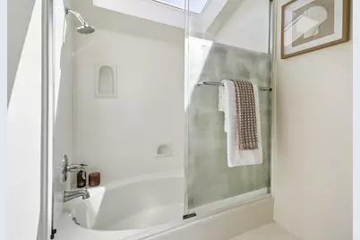 3393 Belgrove Cir, San Jose, CA 95148 - Photo 43