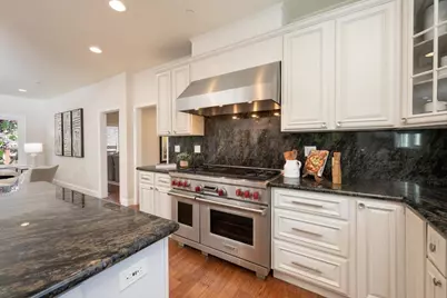 714 Barneson Ave, San Mateo, CA 94402 - Photo 3