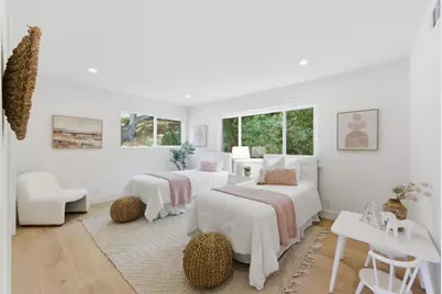 1100 Greenbrier Rd, San Carlos, CA 94070 - Photo 25