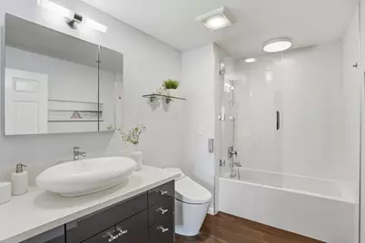 800 N 8th St 305, San Jose, CA 95112 - Photo 15