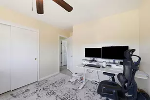 1195 Weyburn Ln, San Jose, CA 95129 - Photo 17