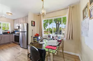 1195 Weyburn Ln, San Jose, CA 95129 - Photo 21