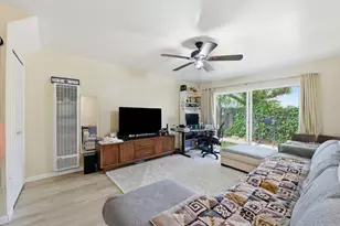 1195 Weyburn Ln, San Jose, CA 95129 - Photo 9