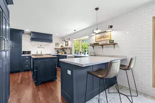 1427 Byron St, Palo Alto, CA 94301 - Photo 5