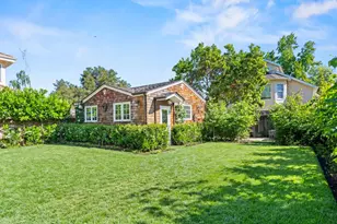 1427 Byron St, Palo Alto, CA 94301 - Photo 25